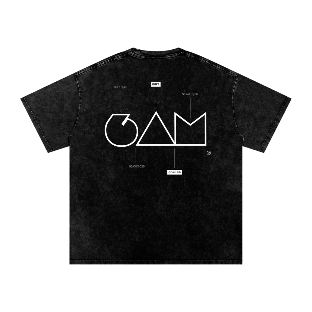 Dos du Acid Wash Oversize T‑Shirt 6AM × Bib’s en noir, grand print géométrique noir, vibe industrielle et statement visuel.