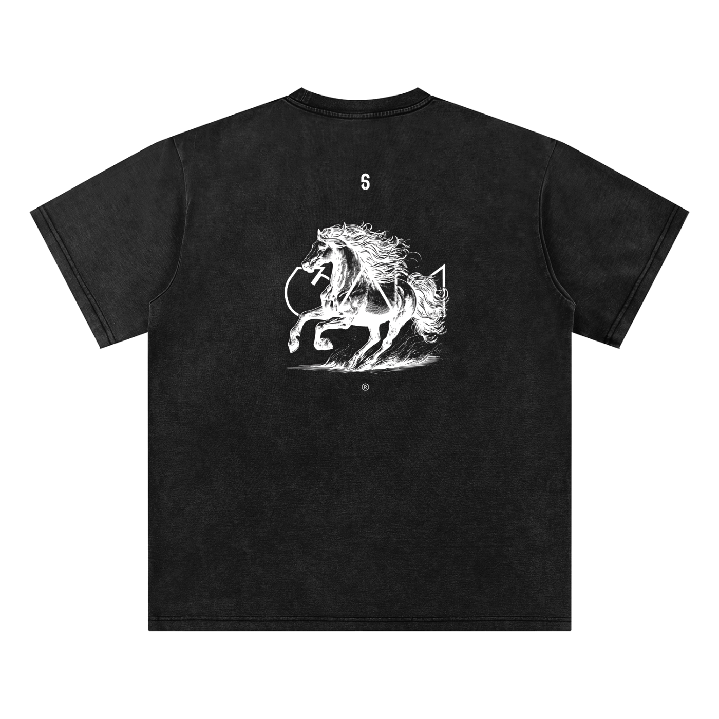 Dos du t-shirt noir 6AM coupe boxy oversize, coton lavé vintage, texture brute et délavage unique.